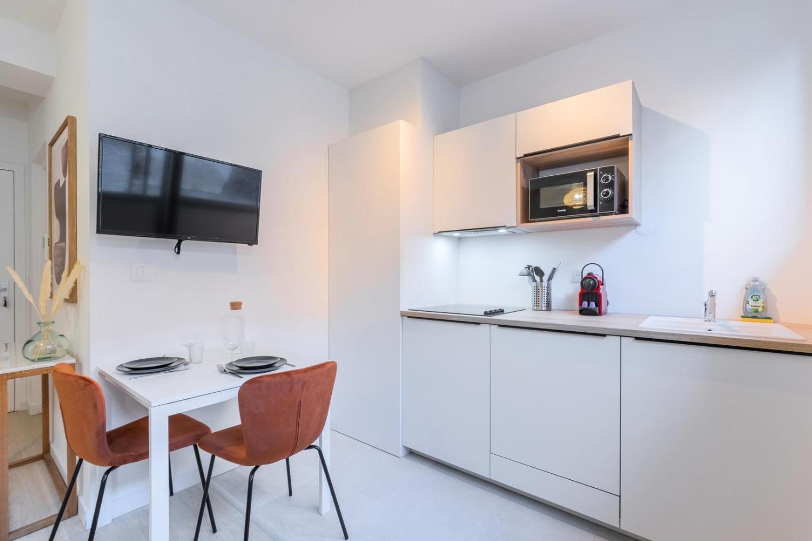 Renovated 1 Bedroom Apartment Lilla Esterno foto